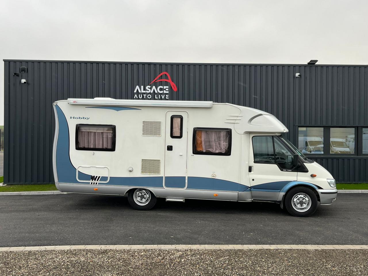 HOBBY-SIESTA- CAMPING CAR FORD PROFILE  TDCI 125 CH